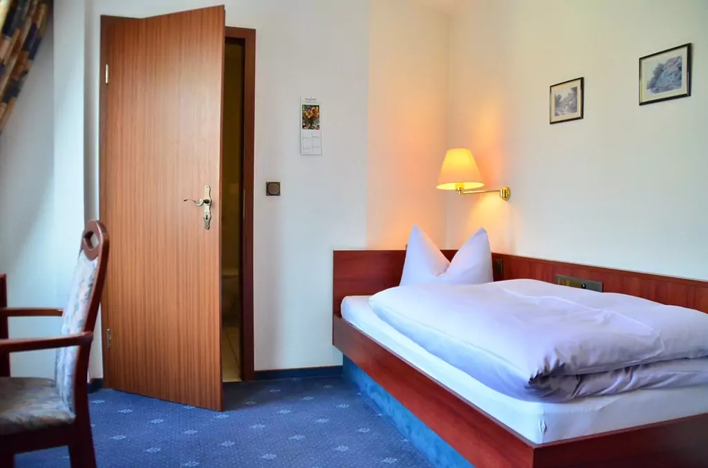 Einzelzimmer Hotelzimmer Hotel Deutsches Haus Dingelstädt